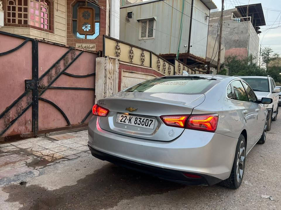 سلام عليكم ماليبو موديل 21 lt2
سياره تبريد تدفئه وكشنات تدفئه بانور راما بصمه ابواب وبصمه تشغيل لسياره حلوه رقم اربيل مكان السياره بصره / جبيله سياره حادث صطحي موضح بل صور وسونارها موجود 
السعر ١١٠ وبيها مجال***********
