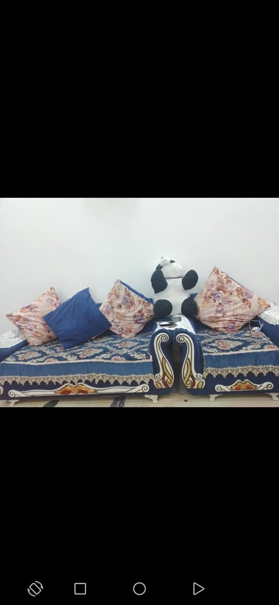 السلام عليكم عندي هاذ تخم بي اضرار بسيطة محتاج بس دوشمة 4 يدات فقط رايدته 250هوك ولمفارش مالته  هوة 10مقاعد


**إذا كنت صاحب هذا الإعلان وتريد حذفه لأي سبب، رجاءا أرسل رسالة إلى الدعم الفني**