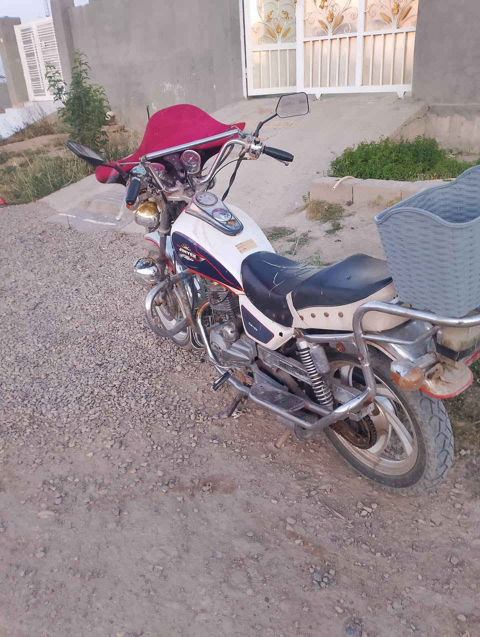 جني للبيع موديل 16نضيف ***********
