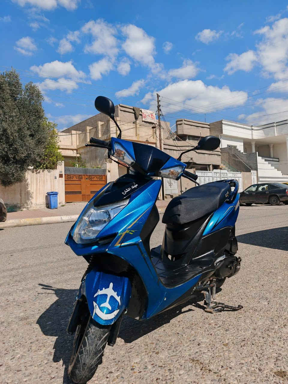 دراجه سكنس ياباني موديل 2023 مكينه كبس سعره بلاش 450 الف نضافه فولل كركوك حي عسكري 
مكينه كبس ششرط فحص 
كهرباء كله شغاله 
لايت امامي دبل رماش 
اشاره يمين يسار وبي دبل رماش لل اشاره 
وسيبايه امامي حساس من ينزل يطفه موديل جديد 2023
بس كابريتر مو بلادي مكينه كبس 
وصالنصه رياضي وبلادي هم موجود ونطيك ياه ثنينهم الك لتواصل رقم تلفون “.   *********** “
