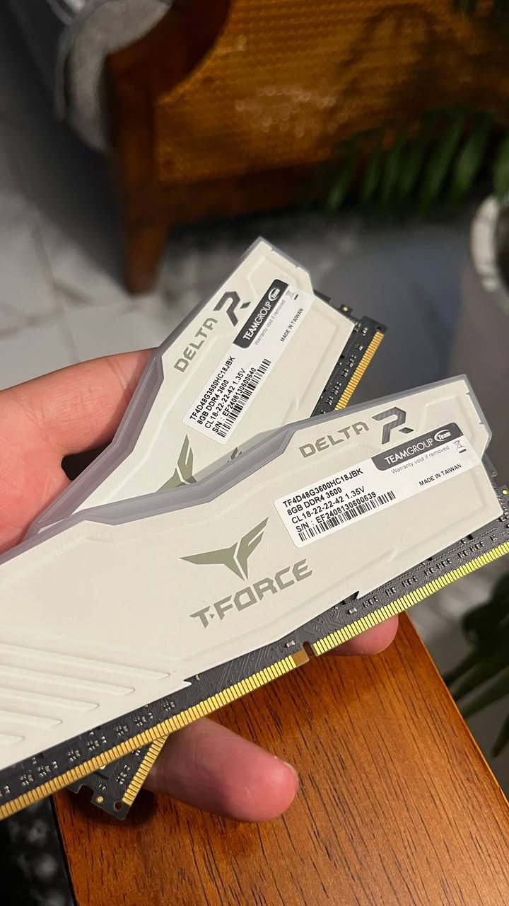رامات للبيع
السلام عليكم شباب
رامات T-FORCE 2x8gb 3600mhz CL18
رامات نظيفه جدا سعرهن 130 الف و موجود توصيل لجميع المحافظات 5


**إذا كنت صاحب هذا الإعلان وتريد حذفه لأي سبب، رجاءا أرسل رسالة إلى الدعم الفني**