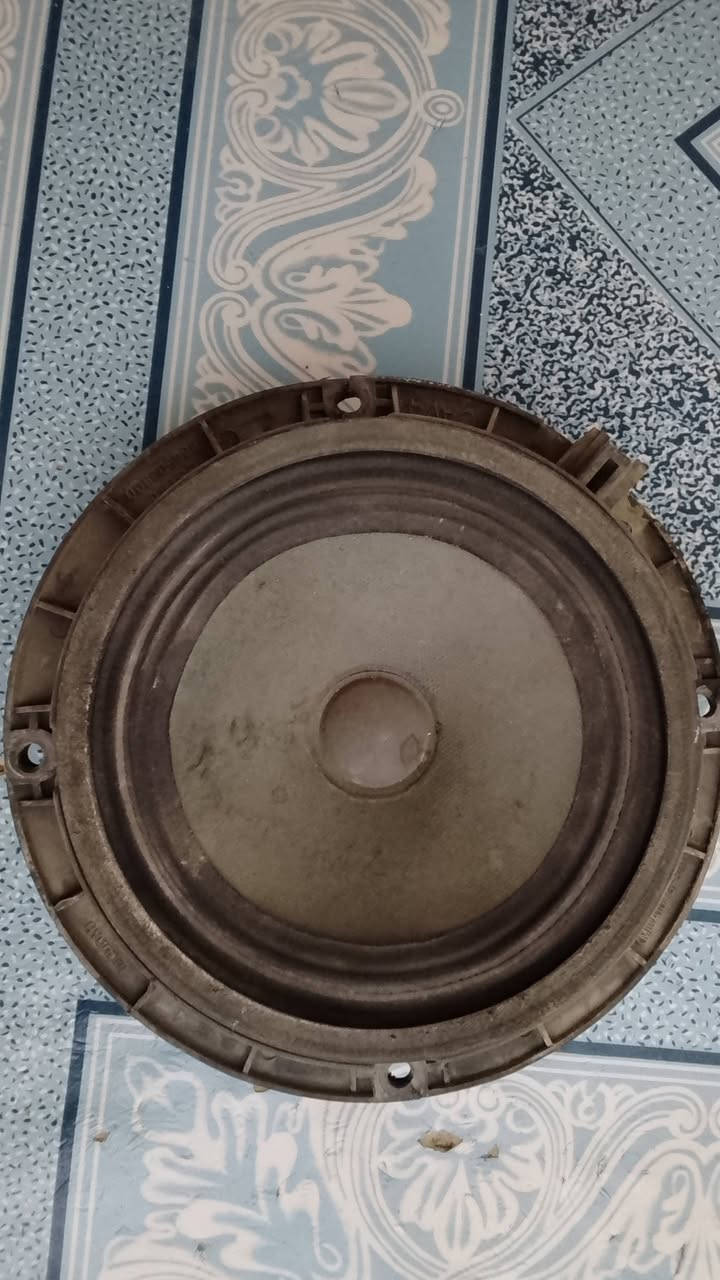 للبيع غراض النترا من موديل٧ الى١١
مسجل بلوتوث بلادي 3 فيش السعر45

سماعه جانبيه 20 

طبله خلفيه اسفل   ترهم جهتين  15 
لوي مال دبل امامي 10 
++ قاعده مال لوي مع البولبرن الداخلي 20 ++روس رواط 2 يمنى ويسرئ 15 الف 

طبله اماميه جهة اليسرى 25 

صالنصه وسط السياره 45


**إذا كنت صاحب هذا الإعلان وتريد حذفه لأي سبب، رجاءا أرسل رسالة إلى الدعم الفني**