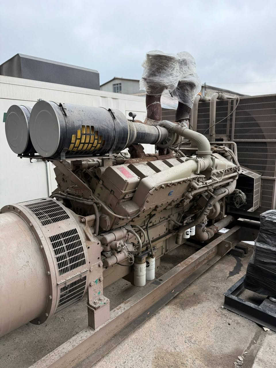 ☑️کمینز(KTA50-G3)✅️1250KVA
☑️٩٢ساعات شغل☑️زيرو
☎️كورك فايبر واتس اب ***********
☎️اسياسيل***********
(ڤالڤو🇸🇪 بیرکنز🇬🇧 کمینز🇺🇲 دوسان🇰🇷 افیکو🇮🇹 دویس🇩🇪 مرسیدز🇩🇪 کاتلبیلر🇺🇲) 
#بيركنز #فالفو #افيكو #كمينز #كمنز #مولدة #مولدات #دايو
