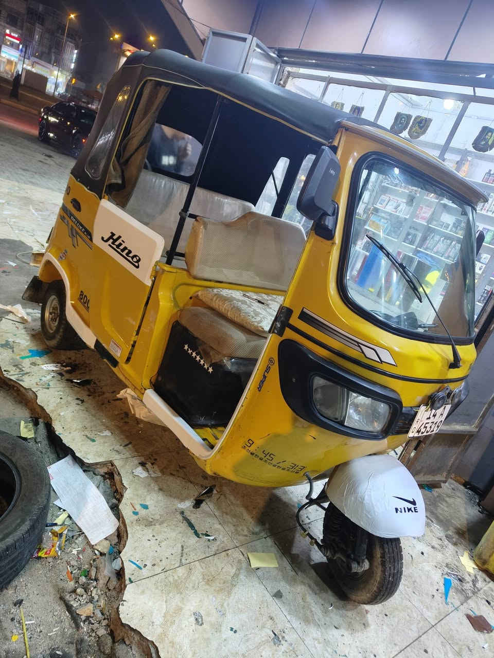 السلام عليكم تكتك للبيع 22 بدي كفاله عامه حداديه كامله وتجفيت شركه السعر 7300الرقم ***********
