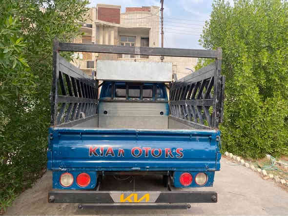 للبيع كيا فنتيرا موديل ١٩٩٨ كفاله عامه من ضربه ومن معجون مكنيه وكير واكسل هم مكفولات سياره جاهزه بدوان اي نقص مكينه ٣٠٠٠  مكاني بغداد حي العامل ‭*********** بغداد
