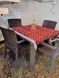 ميز وكراسي • ٤ قطع • نايلون ثقيل