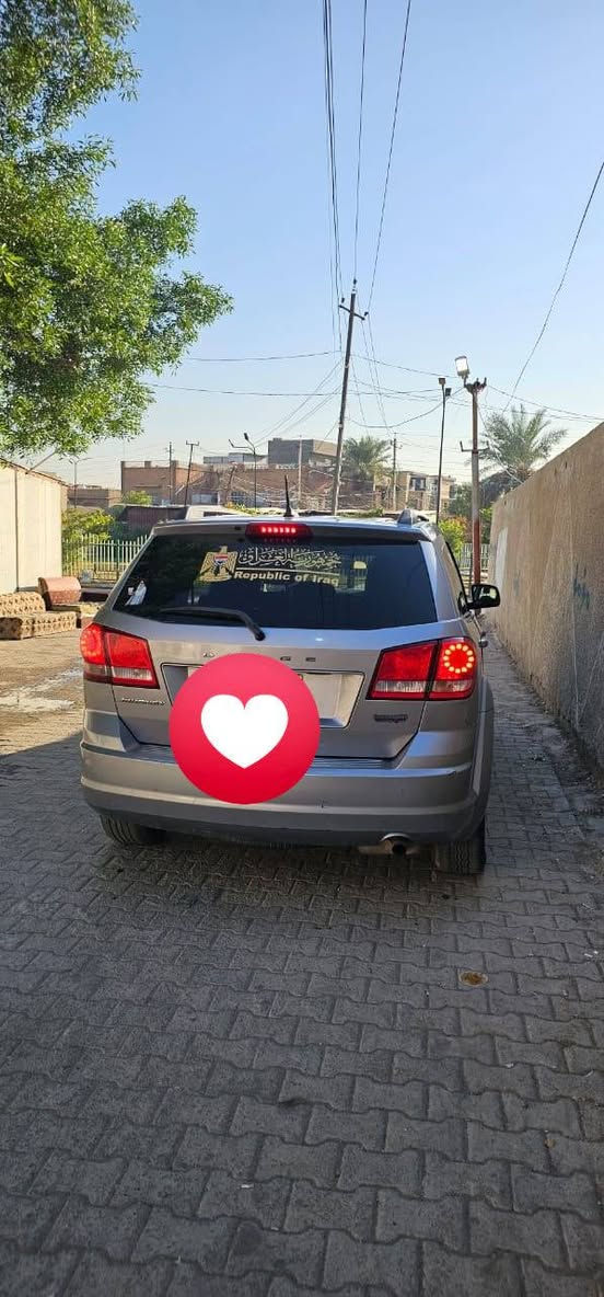 دوج جورني موديل ٢٠١٥ رقم ذي قار الإنكليزي مشروع وطني ماشيه ٩٦ نظيفه السعر ١٢٠ وبيهه مجال موجوده السياره في بغداد الزعفرانيه الاتصال على الرقم هذا. *********** متوفر واتساب
