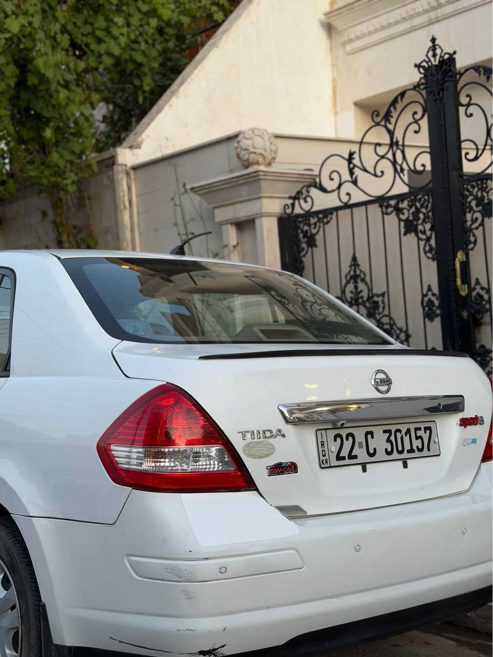 Nissan Tida 2011 

مكينه گه وره 1.8L ى 4 پستون 
بى سبوغ ته نها يه ك چاملغى لايى سايقى گوراوه
بى ژور و بى ئيرباك

مه كينه ى نه كراوه ته وه  (ته نها قه باغى سه ر مكينه يم كردوته وه) واشه ريم گوريوه به شه رتى فه حس 

ره قم و سه نوى تازه ى  له سه ره  و به ناوى خومه به شه رتى تحويل و غرامه….

سعر: 99
شوين: هه ولير
ره قه م ته له فون : *********** أربيل, العراق


**إذا كنت صاحب هذا الإعلان وتريد حذفه لأي سبب، رجاءا أرسل رسالة إلى الدعم الفني**