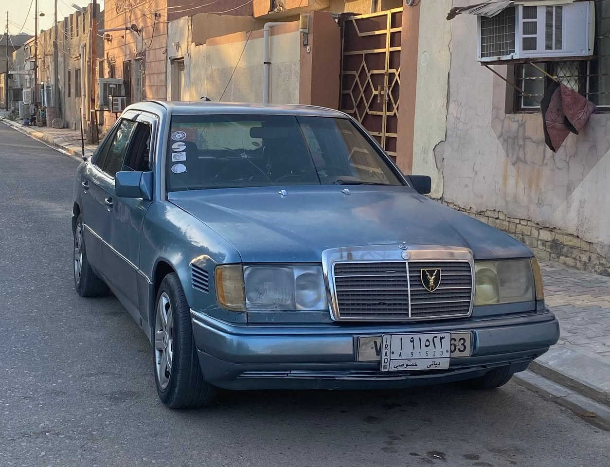 مارسدس دب موديل 1991  سعرهه 39
كير ومحرك بطهVVT اب شرط لا صرف لا بخار سنويه لل 2028 
كهربائيات كله شغاله  قواعد دبلات معمره جديد تخم تايرات جديد ويل جديد صدر جديد حداديه جديده غرفتهه جلد حلو نضيف بلادي تبريدهه بي نقص بسيط مكان السياره ديالى سعديه الجبل اي استفسار اتصل ***********
