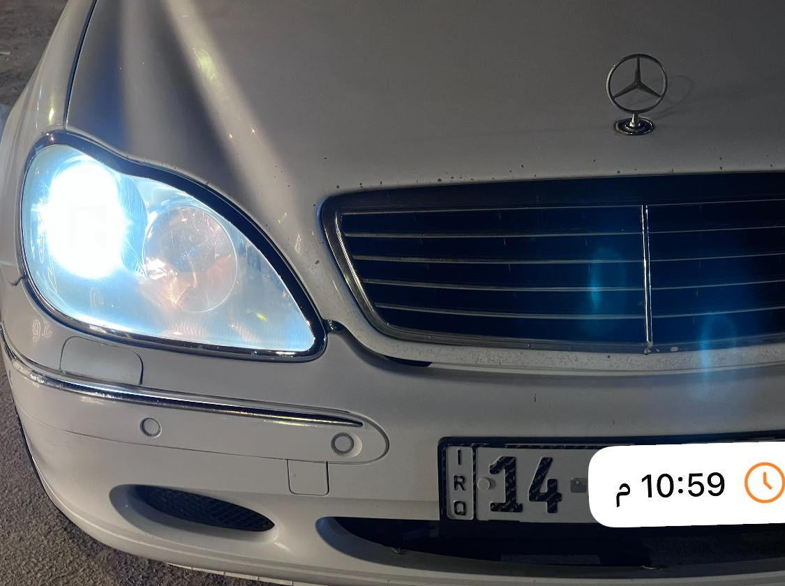 تحية طيبة 
للبيع 
مارسدس قواصه
مديل 2001 اصل 
مكينه S500
رقم بصرة انكليزي بأسمي 
السيارة فول مواصفات 
تبريد تدفئه شغالات 
لايت زنون متحرك 
مكينه وكير جدد 
جكات تصعد وتنزل 
السيارة كفاله من الحادث فقط رشات صبغ 
سيارة كلها بوضع البلاد وكلشي بيها شغال 
ومواصفات القواصه معروفه 
مكان السيارة البصرة 
سعر السيارة 115وبيها مجال 
رقم الهاتف ***********–***********
