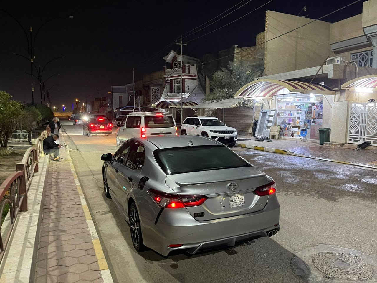 للبيع او المراوس
تويوتا كامري (Se) موديل : 2024

اللون : أبيض صدفي  

عداد المسافة :26 الف  

حجم المحرك : 2.5L ( 4.سلندر )

السياره جاهزه من كلشي وعليها ادامه كامله 

بل شركه تخم تاير جديد 

الضرر : حادثه جاملغ الخلفي فقط

حالوب بسيط  ‏

المواصفات : Se

فـول مـواصـفـات عدا الفتحة

ابواب  بصمة

بصمة تشغيل 

تشغيل عن بعد (𝐑𝐄𝐌𝐎𝐓𝐄 𝐒𝐓𝐀𝐑𝐓)

شاشة  كبير

كاميرا خلفية 

ويل 19 الرياضي 

حساسات خلفيه

هاند بريك بصمة

اوتو هولد (𝐀𝐔𝐓𝐎 𝐇𝐎𝐋𝐃)

اوتو ستارت (𝐀𝐔𝐓𝐎 𝐒𝐓𝐀𝐑𝐓)

اوتو ستوب (𝐀𝐔𝐓𝐎 𝐒𝐓𝐎𝐏)

رادار امامي (تحديد مسار)

‏‎رادار جانبي (نقاط عمياء)

‏‎حساسات خلفي 

مانع انزلاق+𝐀𝐁𝐒

3انظمة  (𝐄𝐂𝐎) (𝐍𝐎𝐑𝐌𝐀𝐋)(𝐒𝐏𝐎𝐑𝐓)

نظام EV MODE

تحكيم استيرن+ شفتات استيرن

كشنات جلد ، كشنات كهربائي

كشنات الامامي هيتر 

لايتات (𝐋𝐄𝐃) عدسة زينون بيلادي

اناره داخليه led 

ترحيب بلادي بالدواسات 

شاحن وايرلس

مثبت سرعه تفاعلي قيادة اليه 

تحديد مسار  

السعر خاص 

السياره بدون رقم 

الاستفسار //***********
