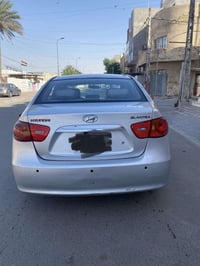 النترا للبيع موديل 2007 محرك 2000 امريكي  مصبوغة عام جمالية السعر 89 و...