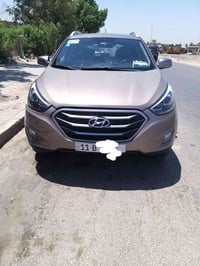 سيارة توسان للبيع موديل 2011 لون رمادي امريكي داخل جلد اسود محرك 2400 ...