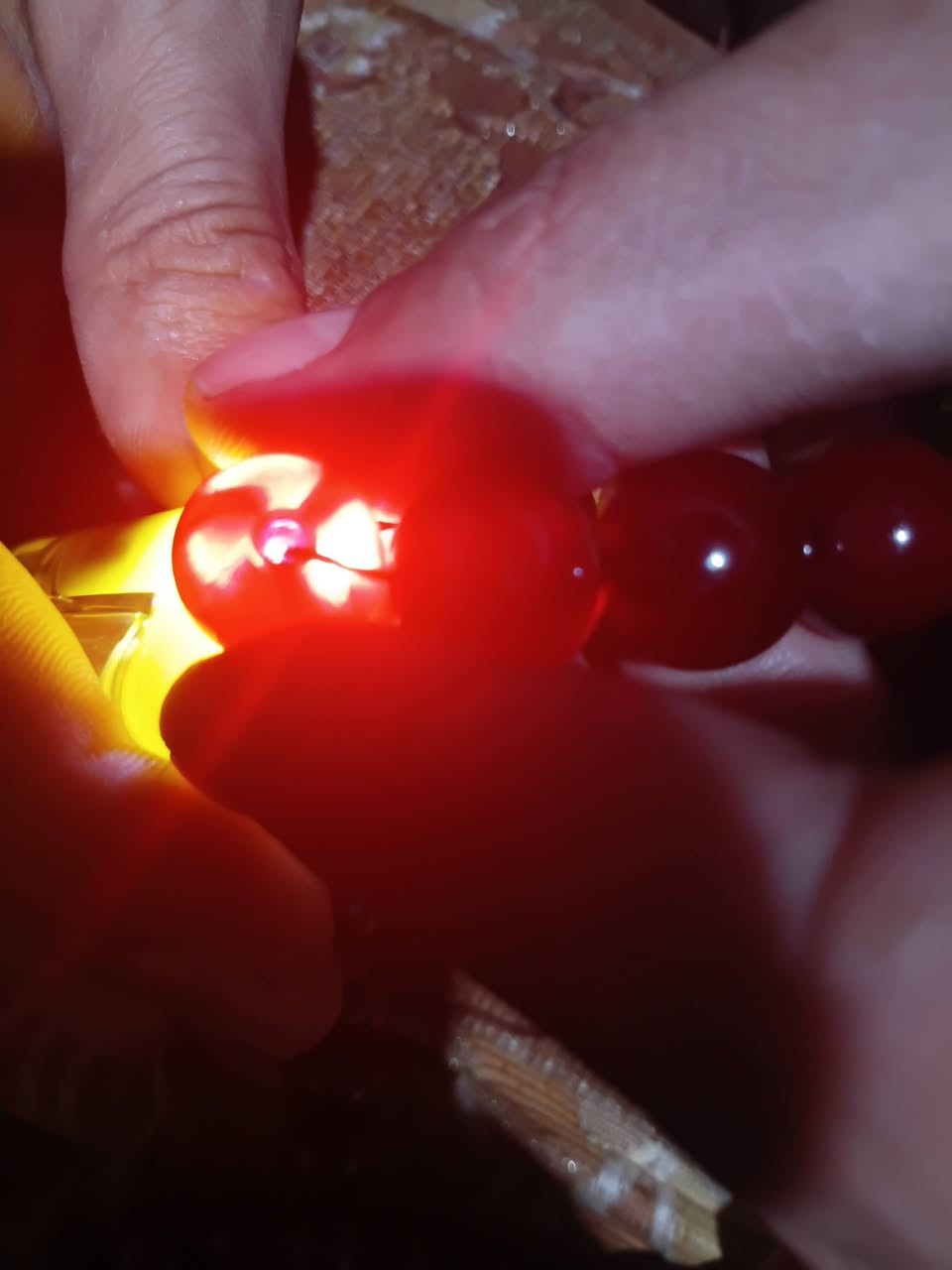 مسباح كوربا عرق مراوح شامة وريحة وطقت بحص موضحة بصورة وشكرا


**إذا كنت صاحب هذا الإعلان وتريد حذفه لأي سبب، رجاءا أرسل رسالة إلى الدعم الفني**