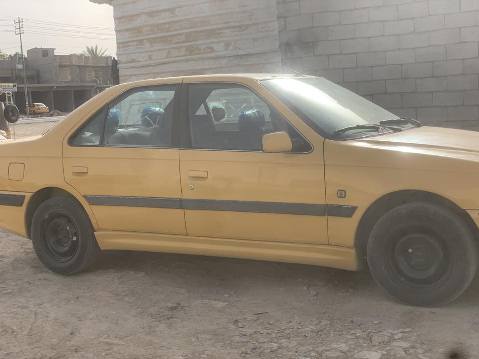 سلام عليكم بيجو بارص مديل ١٥ سياره كفاله عامه حداديه وصدر ١٠٠/١٠٠ كير ومكينه مكفولات تبريد ثلج شرط التحويل ثاني يوم السعر***********////45 وبيهه مجال حك الجيه
