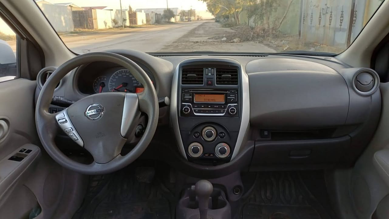 سلام عليكم
نيسان صني هندي 
موديل 2019 
ماشي 131
سنوية منتهي 
سيارة بدون صبغ 
صندوق شبر بي تعديل 
سعر 102
مكان سيارة كركوك 
اسيا ***********
كورك ***********
