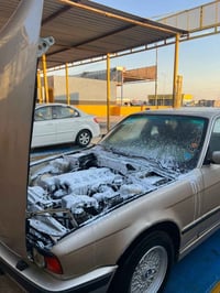 السلام وعليكم بيئم  ٥٢٠مكينه عدله سياره كاعده تبريد ثلج كهربائيات كلها...