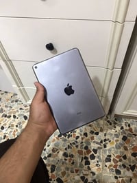 ايباد ميني ٥ • ٦٤ جيجا • بطاريه ٨١٪