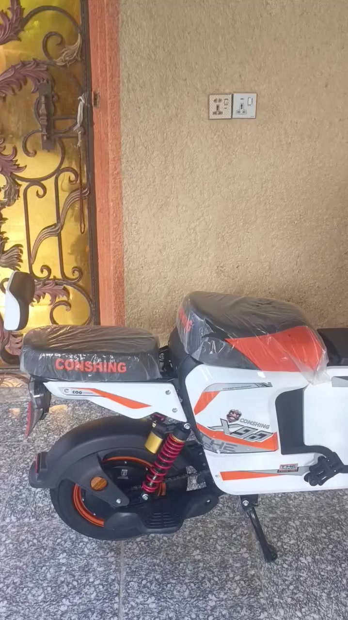 دراجه اكس 900 5 بطاريه 33 امبير اربعه قير قفل سرعه قفل اكس بصمه  للبيع السعر 750 ما مستخدمه مكان سماو الرميثه رقم هاتف***********
