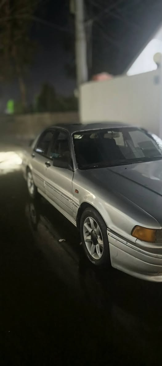 گلاند مؤديل ١٩٨٩مةكينة گةورة٦٣ گير تؤماتيك سلايت چوار جام كارةباى فول فولة بةس تةبريت نية ١١٠ هةزار خةرامةى لةسةرة دواى مامةلة دةيگةرينمةوة سحرى ٣٥ وةرةقةو مامةلةيةكى برايانة رةقةم تةلةفؤن *********** أربيل, العراق
