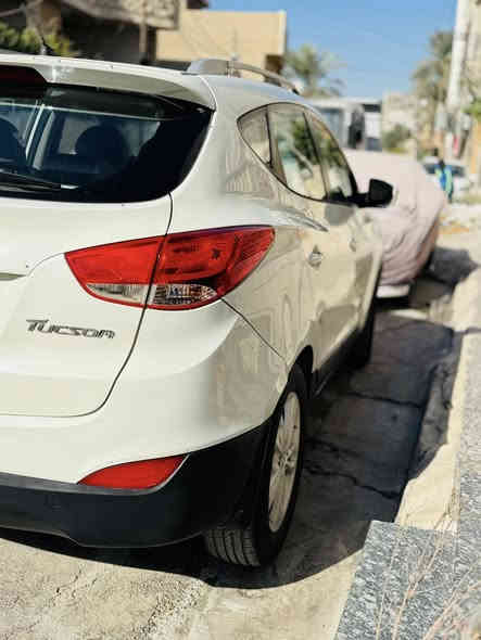 سلام عليكم.  سياره توسان 2010 خليجي دوش
سياره نضيفه فول السياره عده البصمه 

1.فتحه وبنراما 

2.اشاير بل مري 

3كشنات جلد

4. لايتات زنون

مكينه كير تبريد كله كفاله👌

رقم بغداد مميز👍🏽

سونار موجود بل صور👇🏼👇🏼👇🏼👇🏼👇🏼👇🏼

مكاني كاظميه.  ‭+٩٦٤ ٧٧١ ٠٩٧ ٦٥٩٧‬.  واتساب اتصل وادلل

سعره اتصل واتساب او رساله عله واتساب فقطط❗️.  سياره تسوه ونضيفه مانقصه برغي🤍

وبدون تعليقات تعبانه لتعجبه يتصل وبل خدمه اني متكفل بل نشر 🩵
