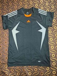 اديداس • لارج • طول ٦٨