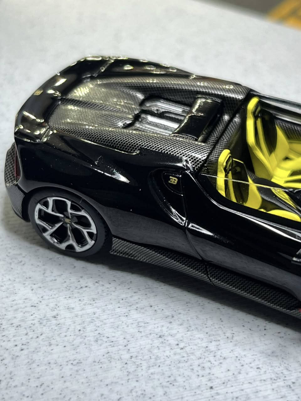 اصدار جديد من mini gt🤩
Bugatti W16 Mistral Black🖤
متوفرة الان عدد محدود 

#diecast #minigt #diecastcollector #diecasterindonesia #bugatti


**إذا كنت صاحب هذا الإعلان وتريد حذفه لأي سبب، رجاءا أرسل رسالة إلى الدعم الفني**
