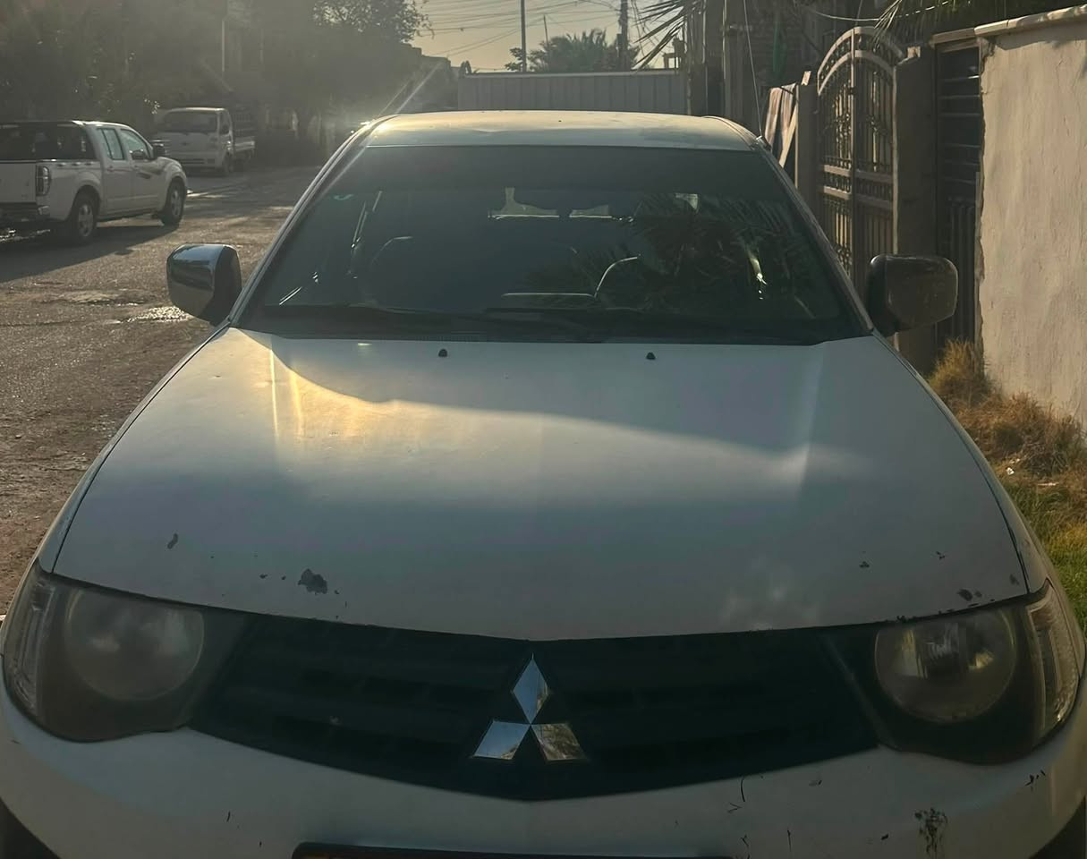 السلام عليكم
ميتسوبيشي 2013 L200 

السيارة جاهزة كير مكينة مكفولات

تبريد ماشالله ثلاجة 

حدادية صدر جديدة كاملة 

السيارة عيبها كشرها فقط يوكع صبغها الأصلي 

موقع السيارة بغداد الامين الثانية 

رقم الهاتف :*********** 

السيارة بأسمي تحويل ثاني يوم 

السعر :115$ وبيها مجال
