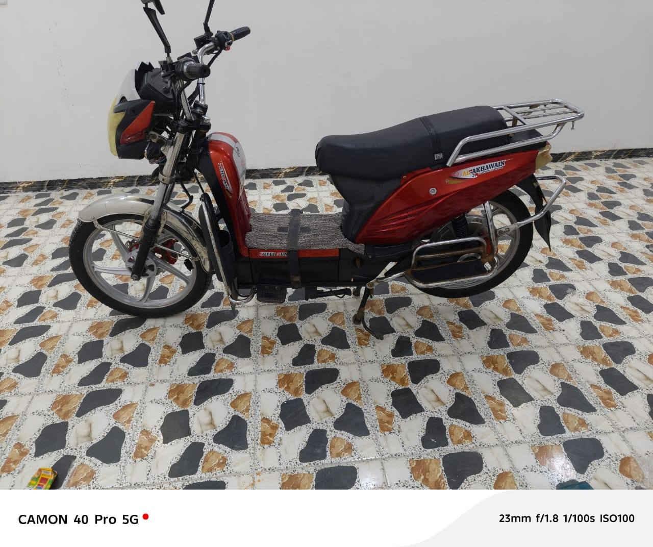 دراجه هارلي بدون بطاريات السعر350
***********
