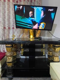 طاولة • ٧٠