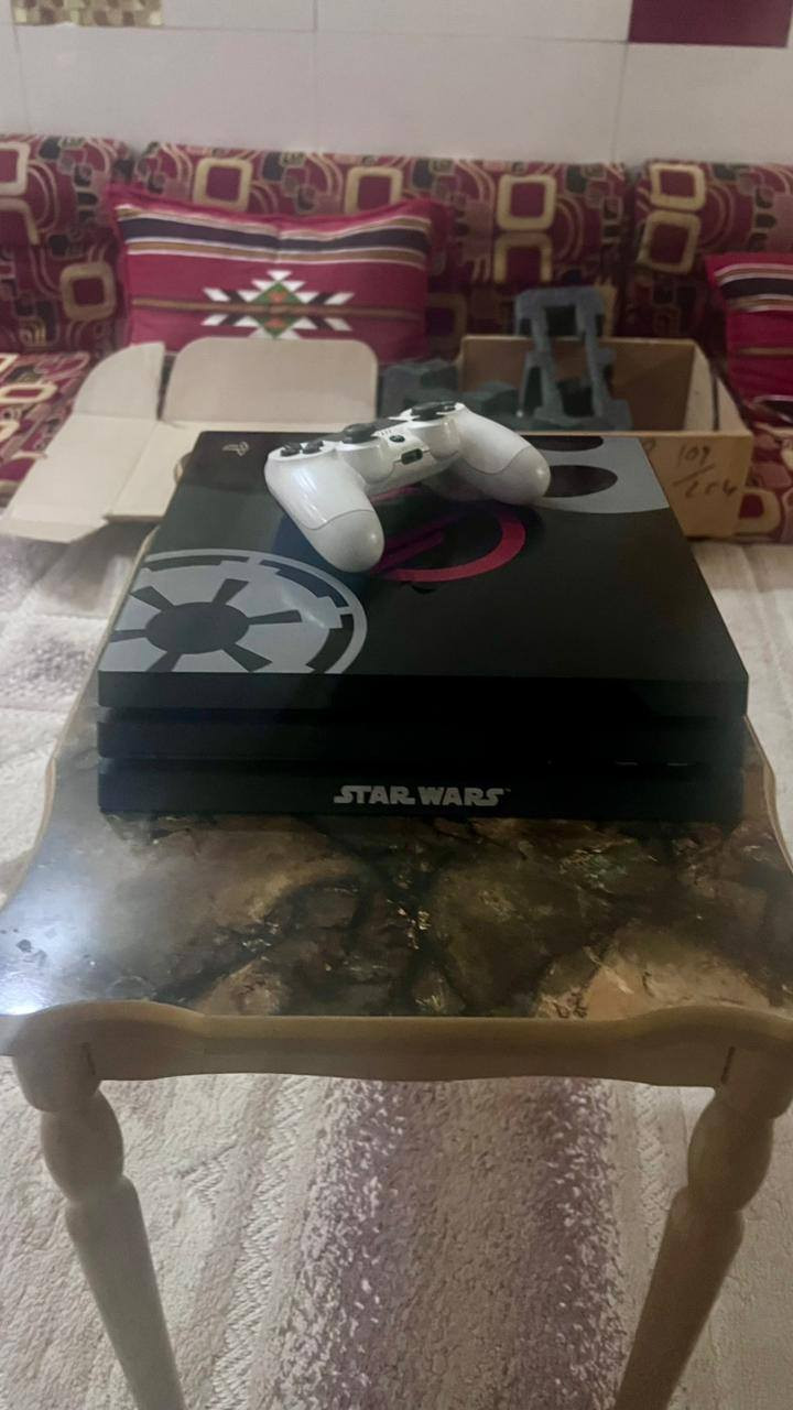 ابلي 4 ابرو باندل مهكر هارد داخلي ذاكره تيره
جهاز نضيف كلش ما مفتوح ولا اموديه تصليح استعمال قليل جدآ بي 3 جوستك 
العاب بي
كراند5
كادفور 4
كادفور 5
الدن رينق
سبايدرمان
ردد ردمشن 2
هورايزن
ساموراي
بعد هواي..
رايده اب 450 بي مجال مكان ناصريه مركز
*********** موجود وتساب
