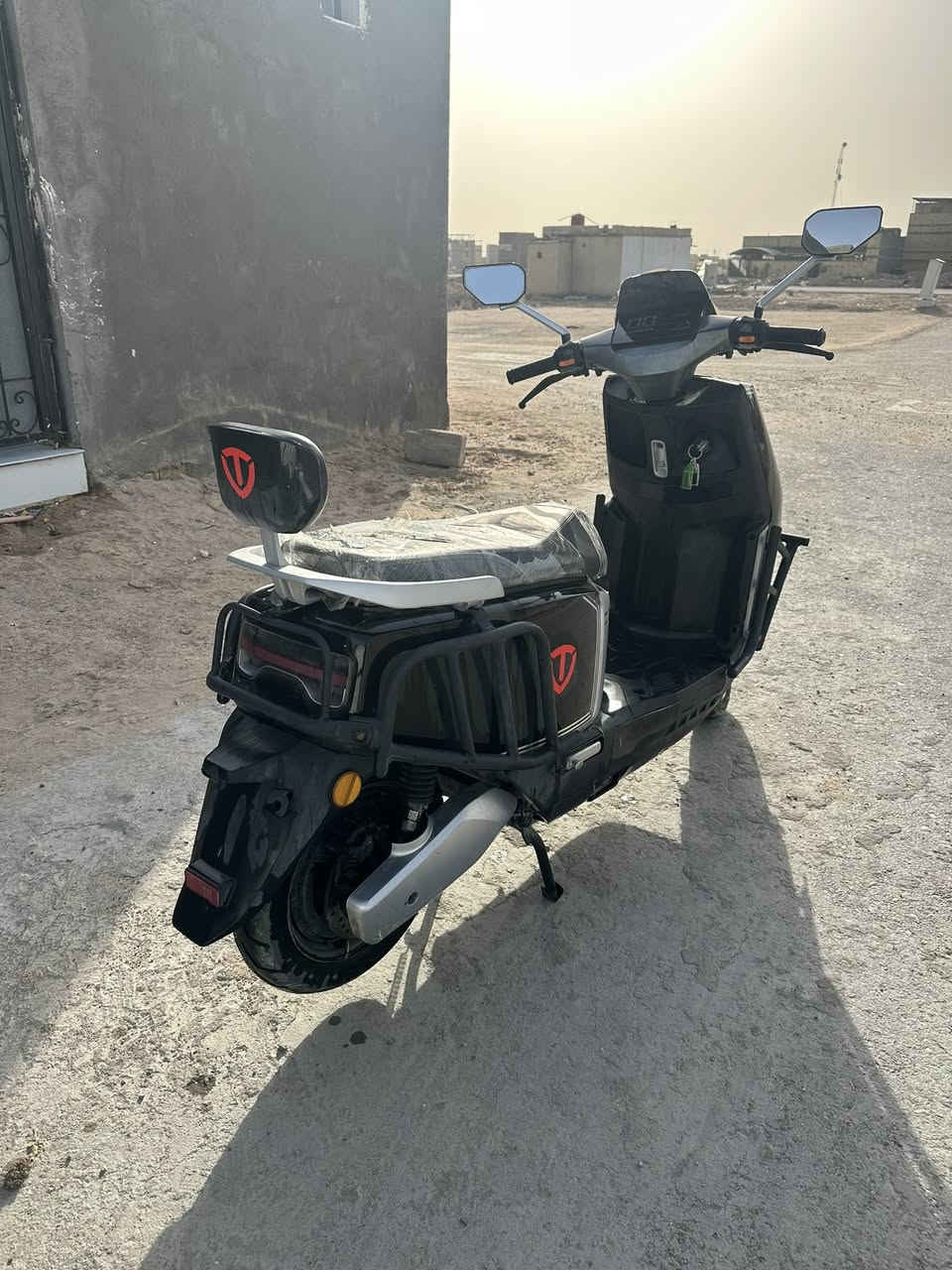 دراجه شحن تسلا مديل 2025بيها بطاريات 2مستهلكات 
وما تنمر  سعر 800 البصره القبله


**إذا كنت صاحب هذا الإعلان وتريد حذفه لأي سبب، رجاءا أرسل رسالة إلى الدعم الفني**