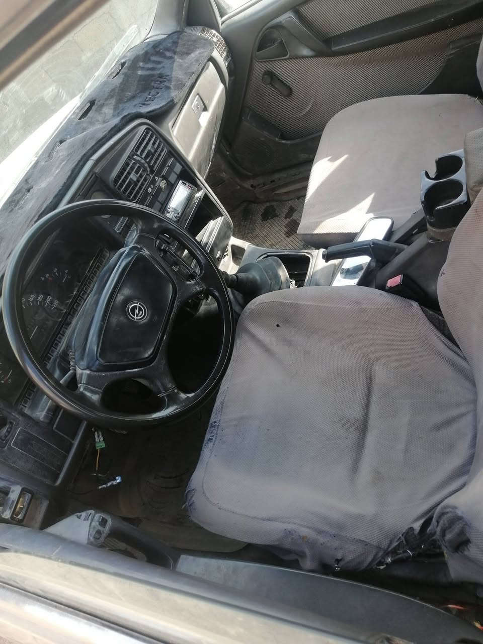 اوبل اوميگا حجم عشرين محرك شرط گير شرط وكاله شرط سياره جاهزه شقاله كلشي مايعوزه السعر 10اوراق والموشراي لايخارني ***********
