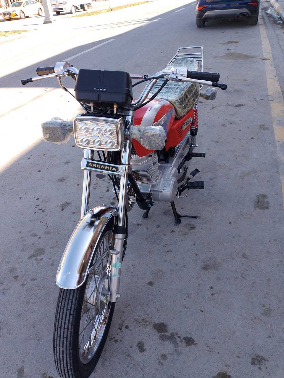 دراجة 4 كير ارشه موديل 19 أوراق اصولي شاصي رفيع بدل بوش بستم سعر 750 بيها مجال قليل مكاني واسط النعمانيه رقم الهاتف ***********
