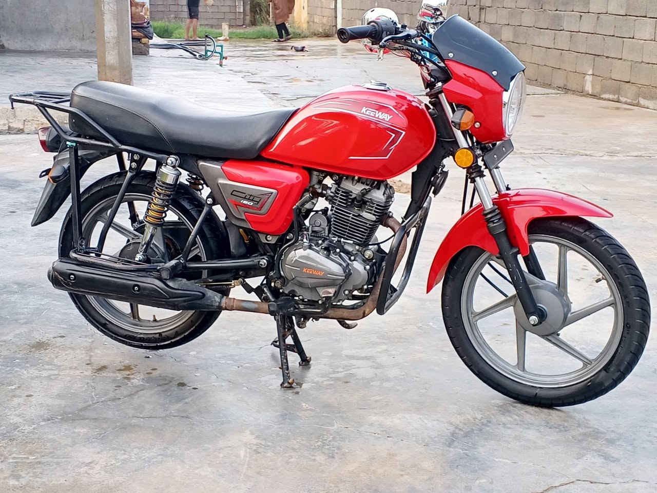 للبيع دراجة كيوي 2019 مكفولة كهربائيات ميكانيك شرط الفحص مابيها اي نقص اوراق بيها السعر 725 وبيها مجال

مكاني ديالى دلي عباس سراجق 

***********
