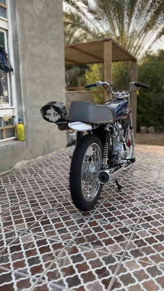 سلام عليكم دراجه لبيع شاصي ١٦ اوراق اصولي بوري رفيع شيال ربع درجة ثاني دبديله دهن درجة فوله نصبه وجماليه  مكان ناصريه قضاء الفجر السعر 950 وبيه مجال رقمي ***********
ملاحظة لمو شراي لا يتعبني
