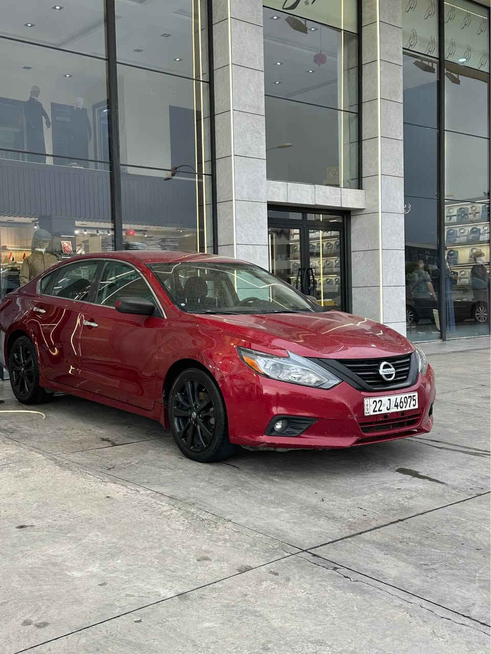 Nissan Altima SV
للبيع نيسان التيما 
لون ماروني 
2017
محرك 2500 4 سلندر
مواصفات SV
تحكمات استيرن
رادار جوانب
تشغيل عن بعد 
تبريد لمس
بصمة تشغيل بصمة ابواب
ويل حجم 18
 السياره بدون نواقص كلها شرط 
كير ومحرك مامفتوح شرط
سياره بيها قطعتين صبغ  بوند+جامرلخ بدون ايرباك بدون دواخل 
عنوان السياره اربيل
سعر 118 ورقه وبيها مجال للشراي 
*********** أربيل, العراق
