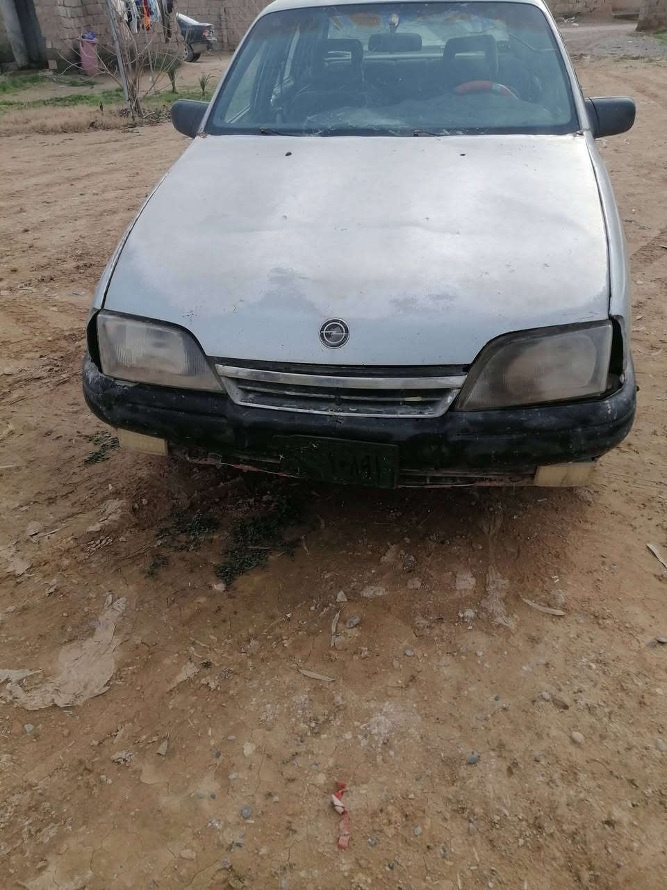 اوبل اوميگا حجم عشرين محرك شرط گير شرط الگشر شوف العين تريد تحويل تريد وكاله السعر ٨ ورقات وبيه مجال الاتصال على الرقم ***********
