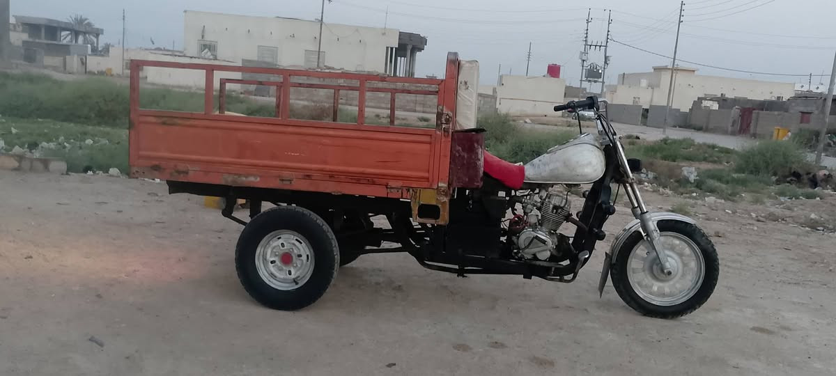السلام عليكم ستوته التيار حلوه مكان الدير فقط بيها بس خيط تبخير رايدها ب 550 بيها مجال 
*********** ادوات
