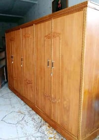 كنتور مستعمل خمس ابواب تسكام للبيع ويوجد خدمة توصيل 07728713000