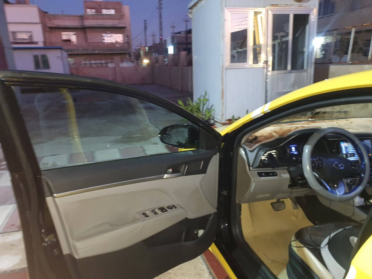 السلام عليكم من رخصت ادمن النتره20للبيع مواصفات نص فول مابيهه اي نقص العنوان بغداد السعر128 ***********
