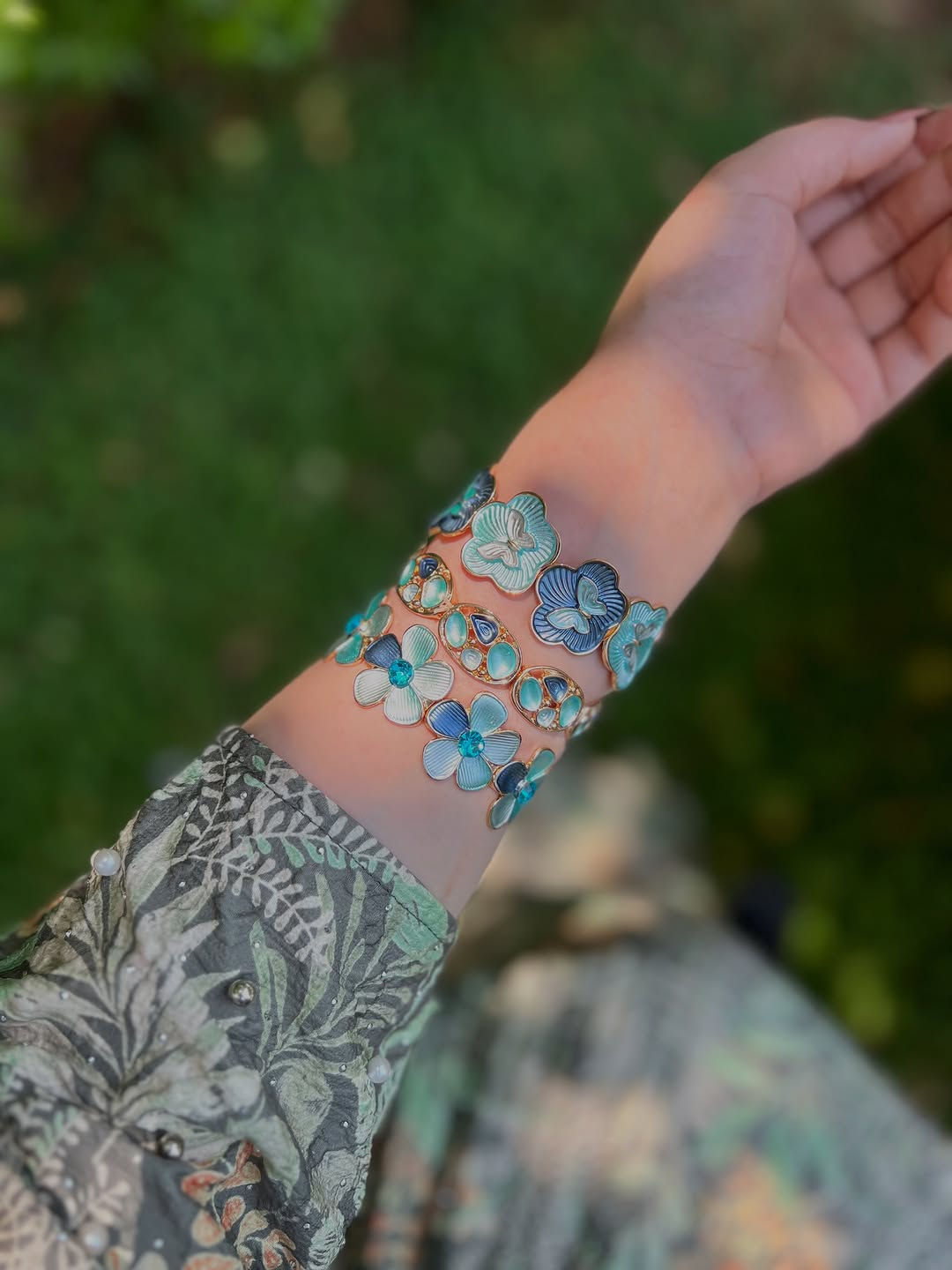 مستحيل جمالهم 😭🥺
اكسسوارات ڤينوس بلص💍👑


**إذا كنت صاحب هذا الإعلان وتريد حذفه لأي سبب، رجاءا أرسل رسالة إلى الدعم الفني**