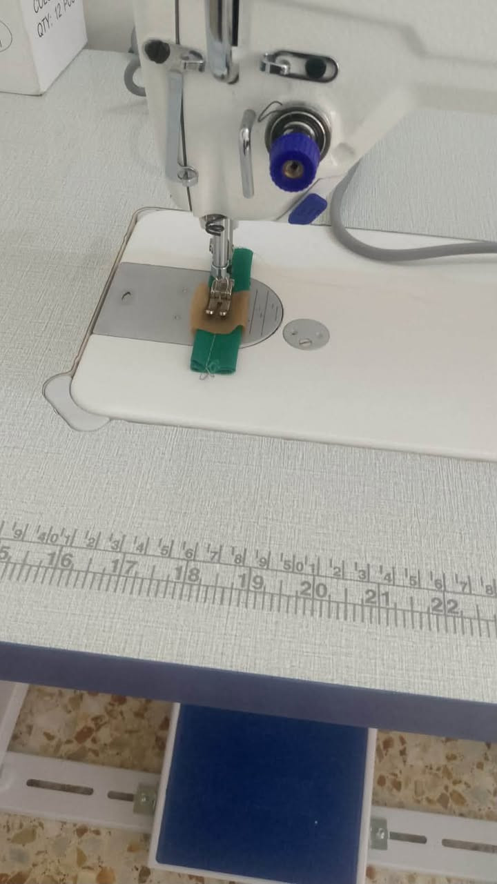 السلام عليكم
مكينه جديدة غير مستخدمه للبيع 

الاستفسار الاتصال 

***********
