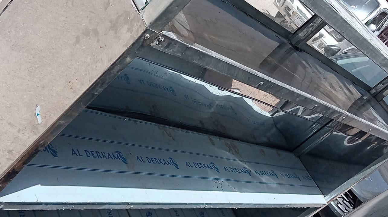 للبيع ارتفاع 155 وعرض2و30


**إذا كنت صاحب هذا الإعلان وتريد حذفه لأي سبب، رجاءا أرسل رسالة إلى الدعم الفني**