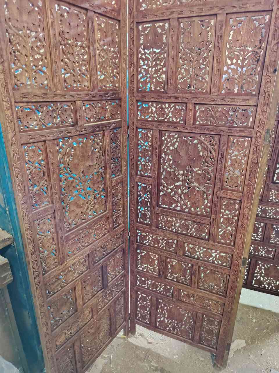 برفان شغل هندي قديم للبيع مكاني بغداد البرفان نظيف جداً السعر 200 الف للتواصل *********** يوجد واتساب
