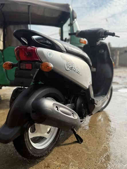 سلام عليكم فوله البيع درجه جديده مكفوله كفاله عامه سعر 900وبيهه مجال مكاني بغداد بلديات ***********
