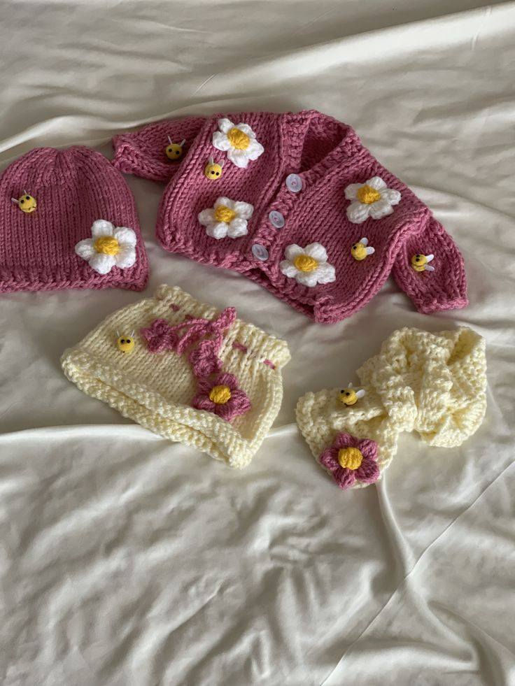 جاكيت بناتي حياكة يدوية 🤍 لمسة دفء لكل أميرة صغيرة 👑


**إذا كنت صاحب هذا الإعلان وتريد حذفه لأي سبب، رجاءا أرسل رسالة إلى الدعم الفني**