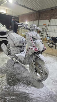 جبلي للبيع فقط كفالة عامة الدراجة  سعرها مليون و ٣٠٠ وبيها مجال  للتصا...