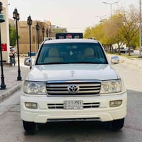 لاندكروز • ٢٠٠٦ • رقم بغداد