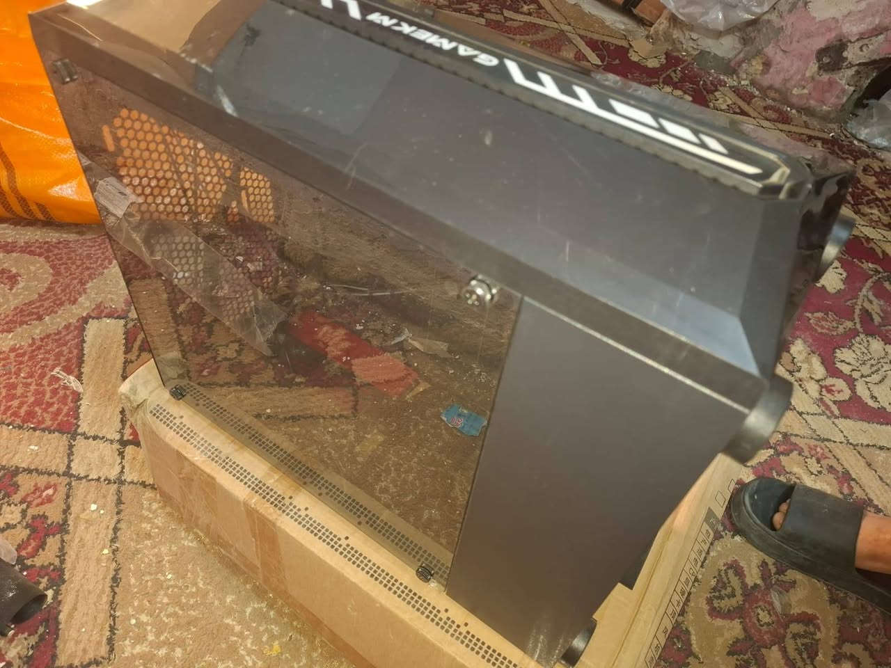 كيس حاسبة
بهذا الشكل 
السعر ادخل خاص


**إذا كنت صاحب هذا الإعلان وتريد حذفه لأي سبب، رجاءا أرسل رسالة إلى الدعم الفني**